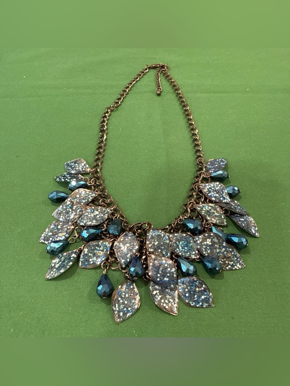 Iridescent Blue & Silver Leaf Cluster W/Beads Statement Necklace. 105F